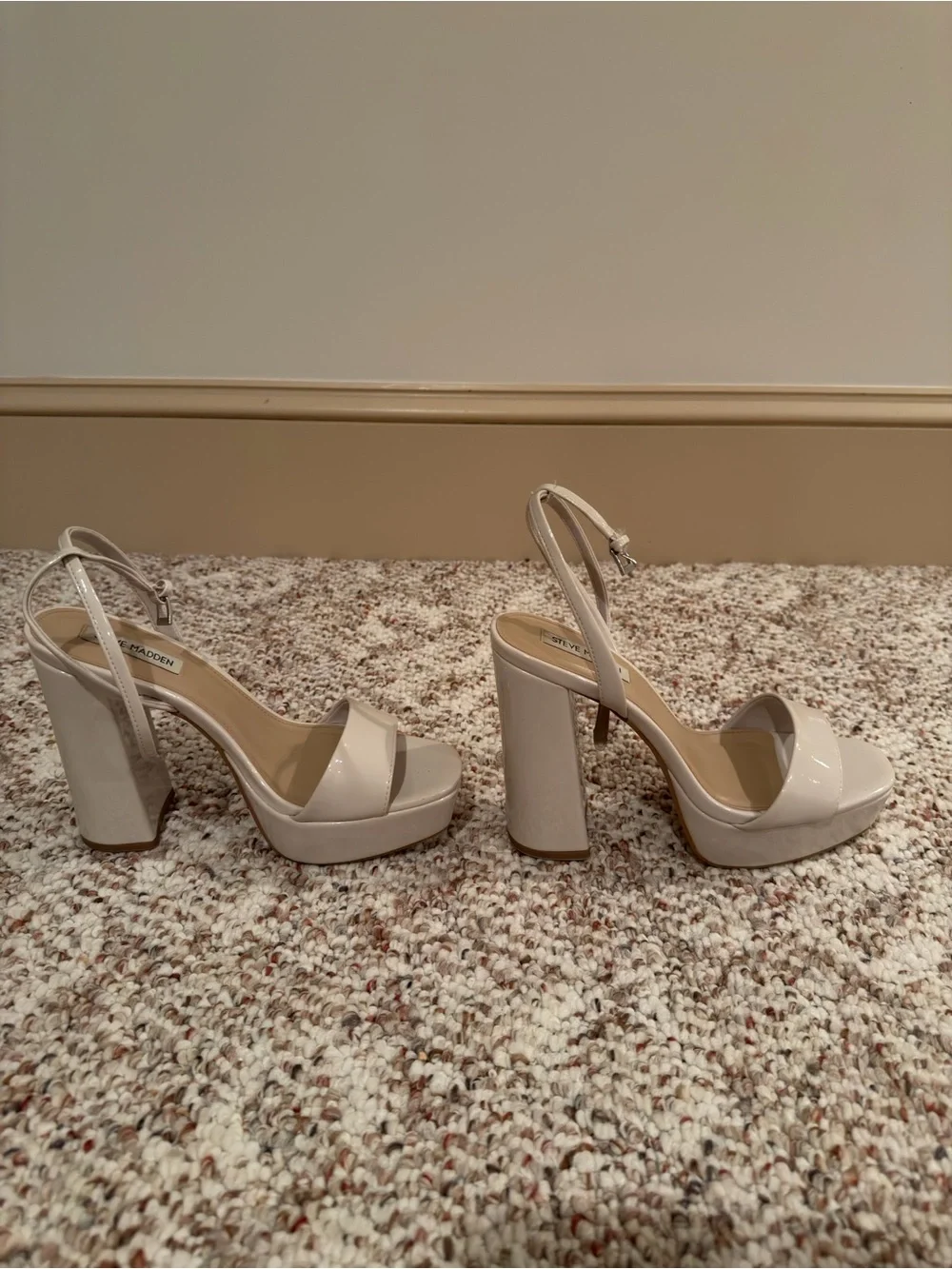 Steve Madden Lessa Platform Heels